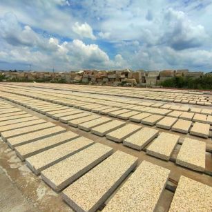 徐州 黄金麻荔枝面花岗岩石材地铺石防护中
