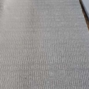 徐州 芝麻灰花岗岩斧剁面，刀斩面