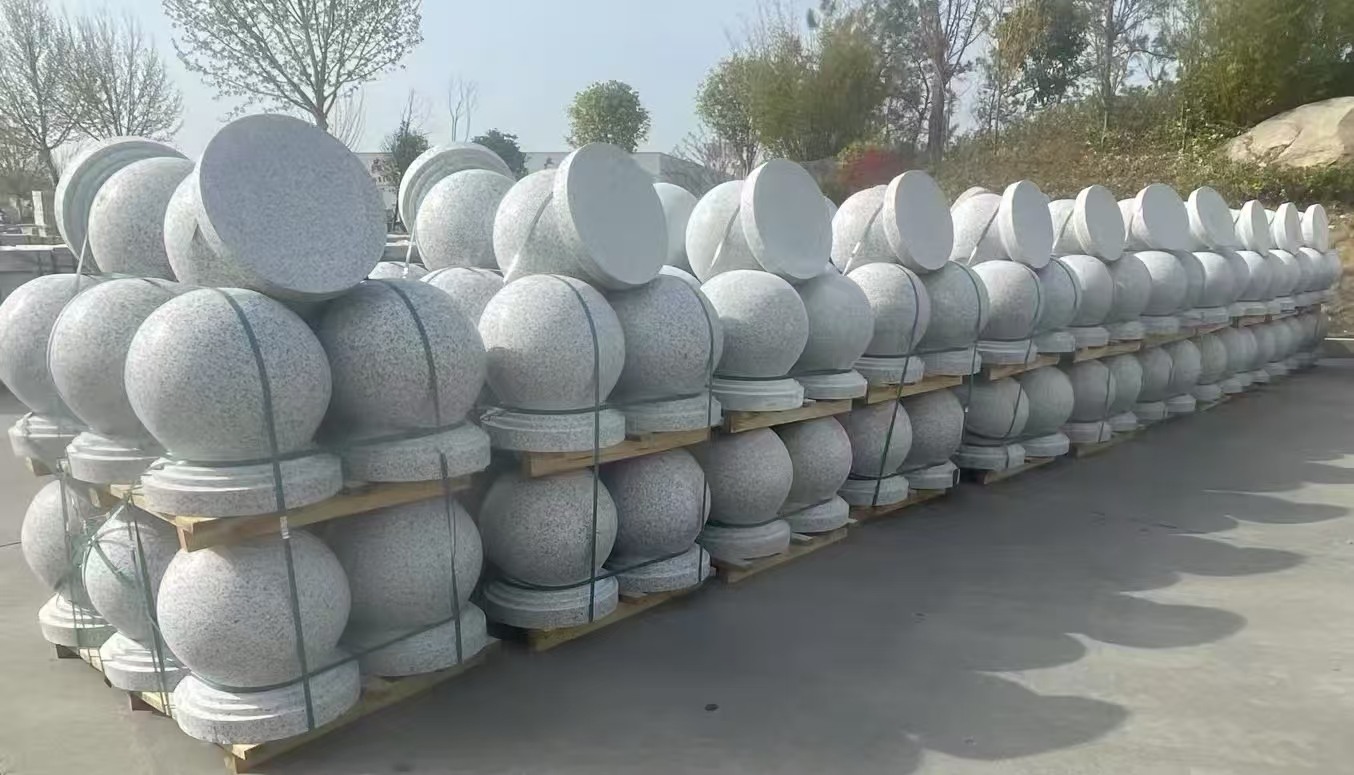 徐州 白麻花岗岩石材圆球，石球，挡车球，隔离球，景观石球，风水球等