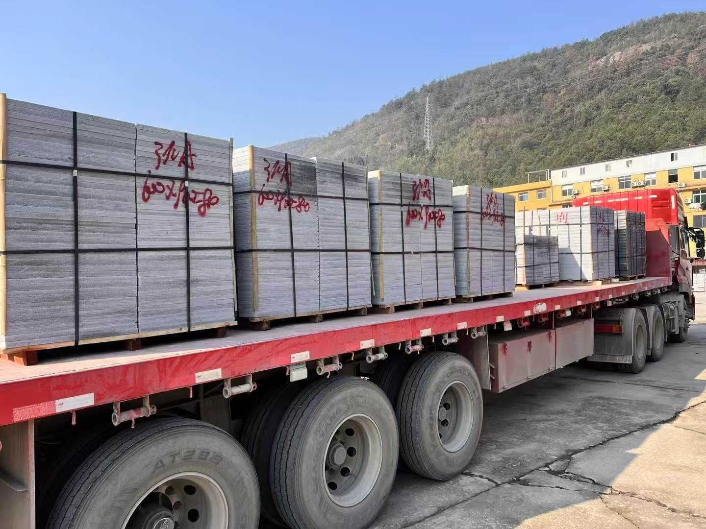 徐州 芝麻灰地铺石出货日常