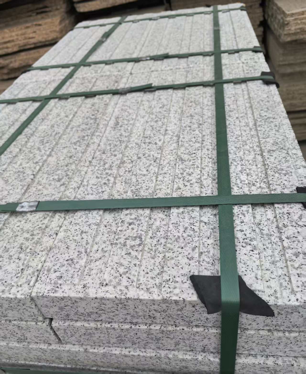 徐州 白麻花岗岩直行盲道石，盲条，地铺石