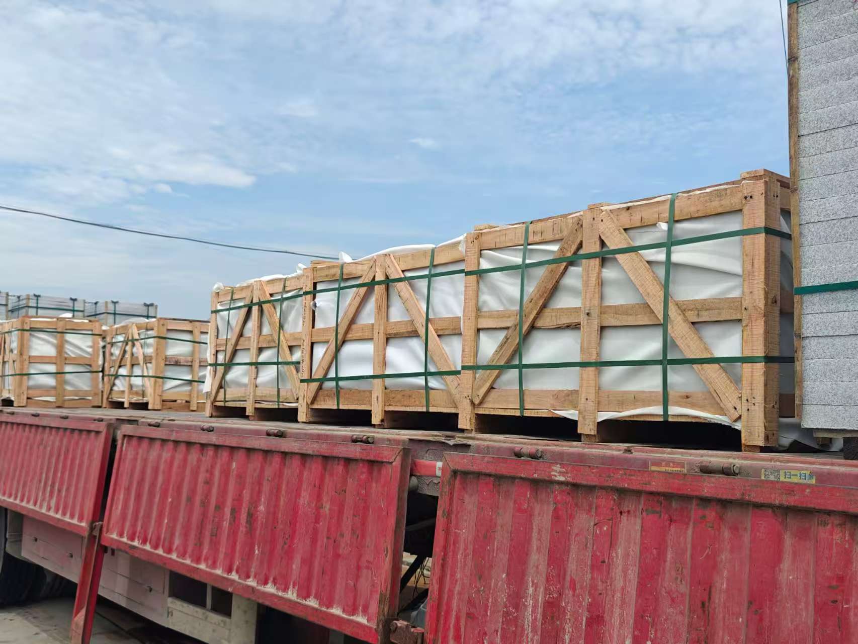 徐州 芝麻白花岗岩地铺石出口专车-泰国游