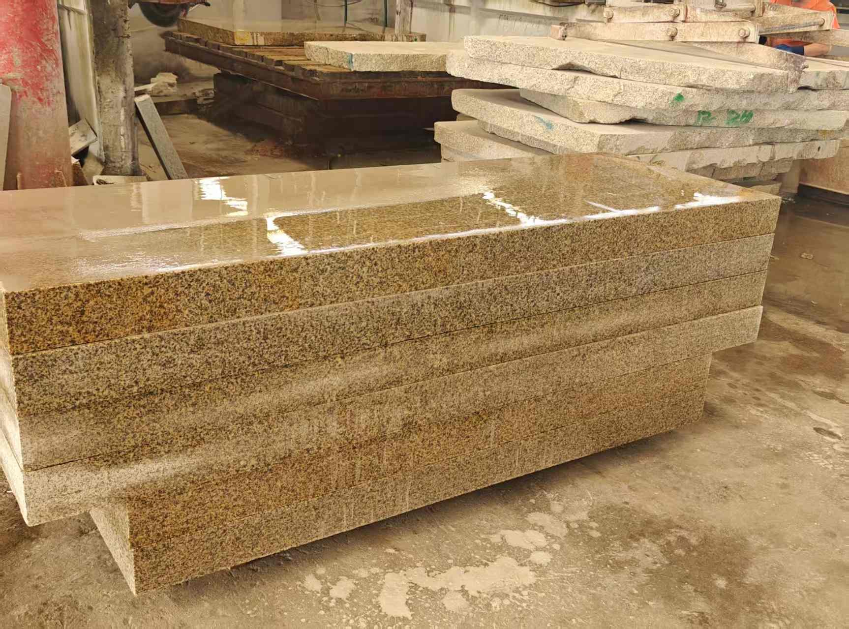 徐州 黄金麻栏杆料半成品加工中