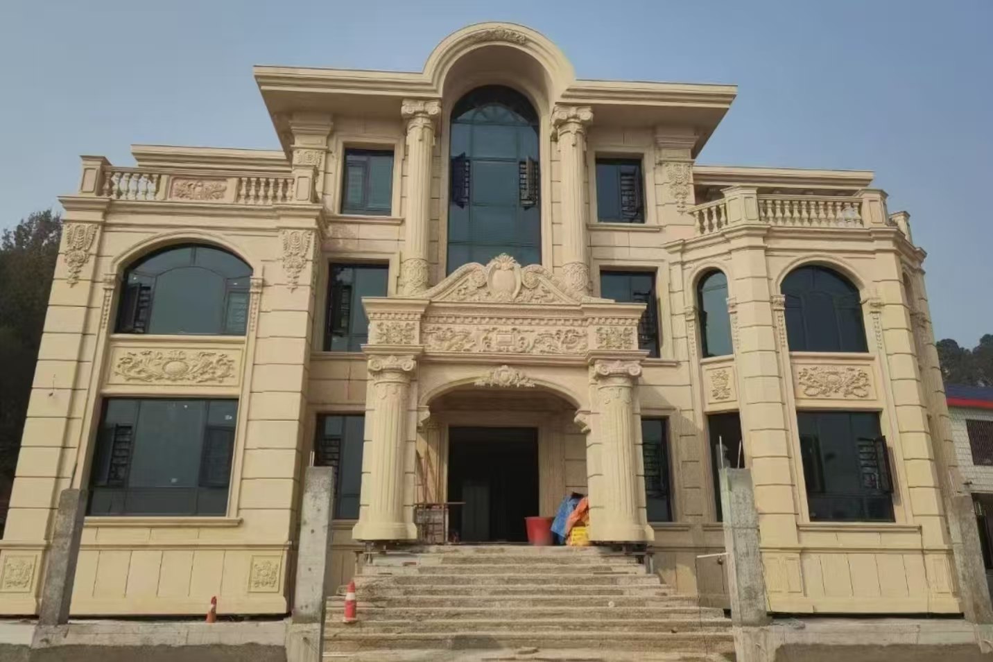 徐州 黄金麻花岗岩别墅外墙干挂